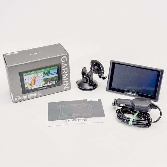 GARMIN Drive 52 M 5" GPS Touchscreen Navigation System w/ Accessories 🚗🗺️ - Picture 1 of 5